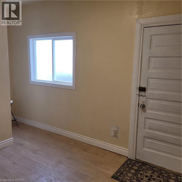 72 Victoria Street, Brantford, Ontario  N3S 3K4 - Photo 12 - 40799388