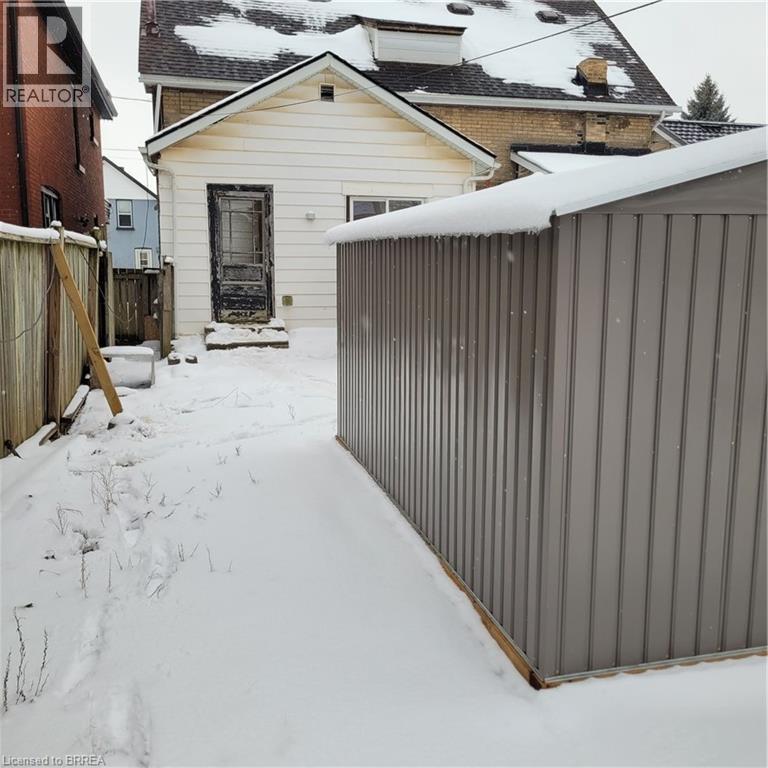 72 Victoria Street, Brantford, Ontario  N3S 3K4 - Photo 22 - 40799388