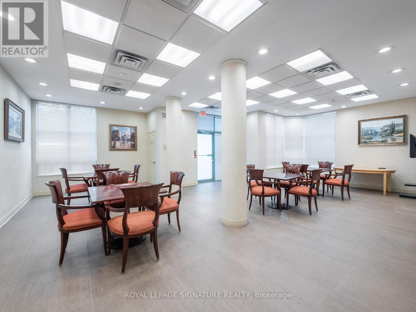 102 - 5 Emerald Lane, Vaughan (Crestwood-Springfarm-Yorkhill), Ontario  L4J 8P7 - Photo 30 - N12709138