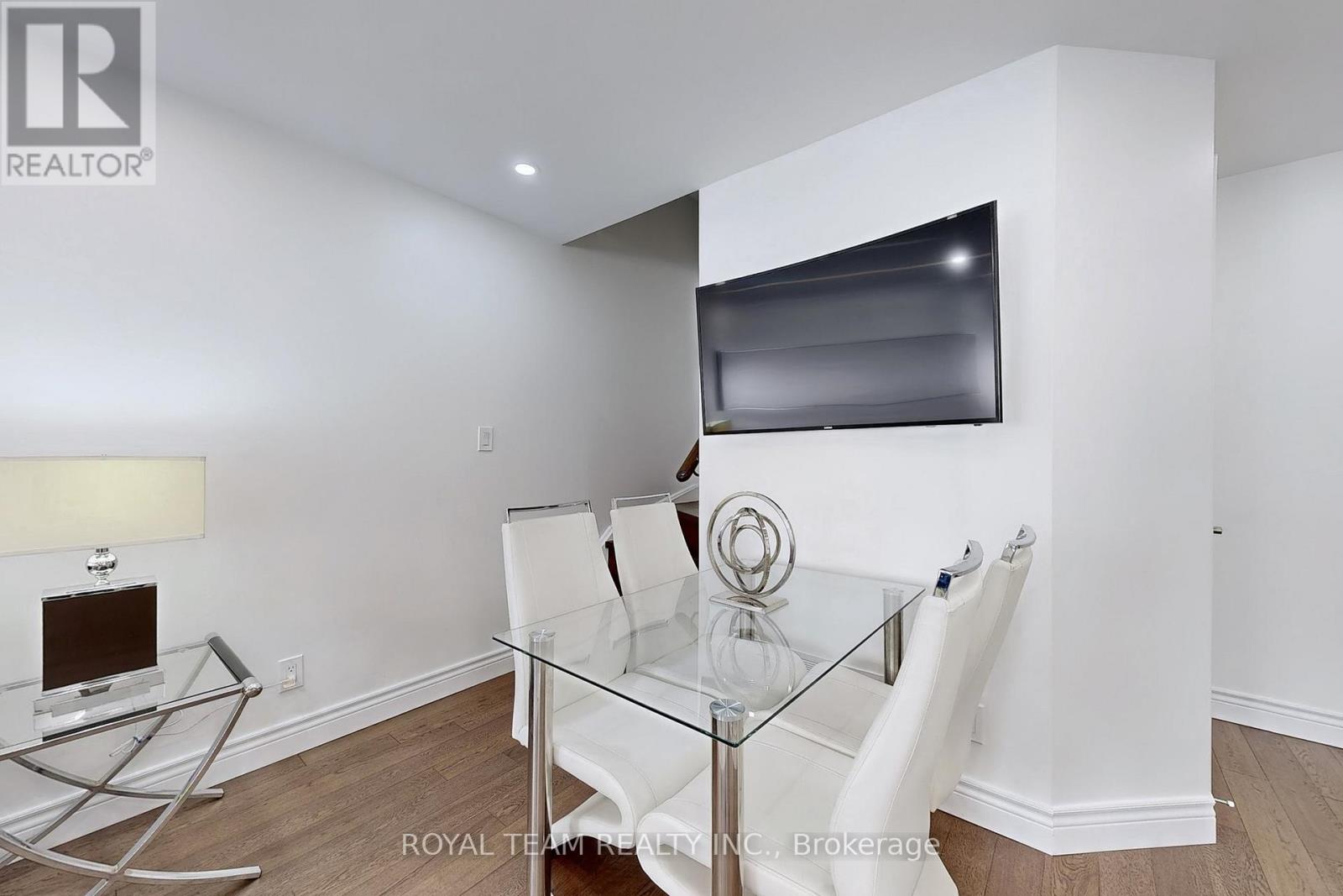 Unknown Address, ,     - Photo 16 - N12709256