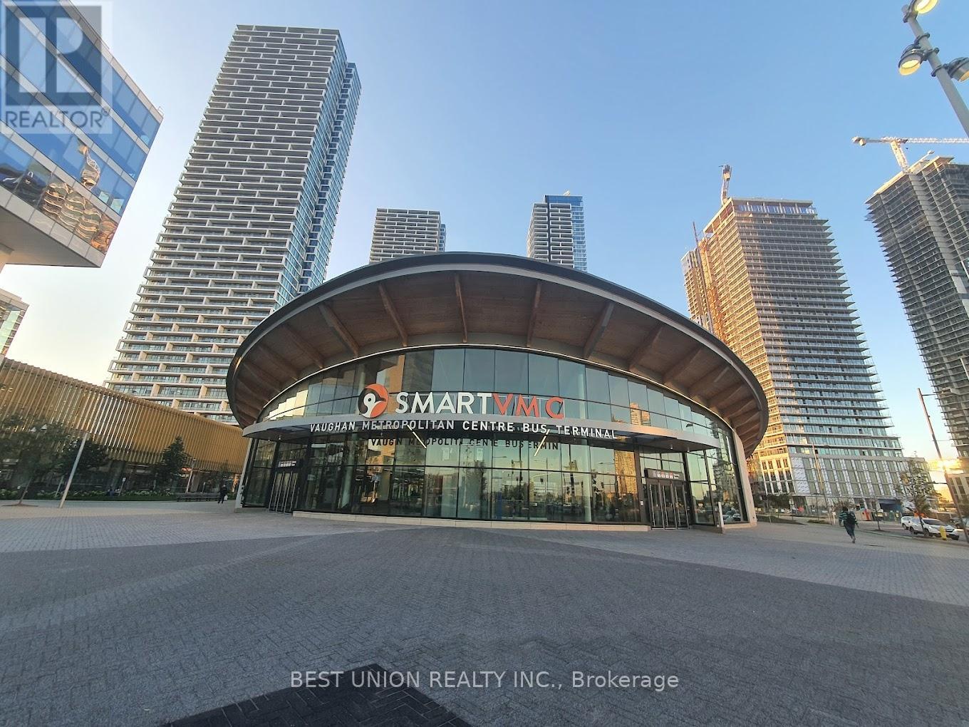 4807 - 5 Buttermill Avenue, Vaughan (Vaughan Corporate Centre), Ontario  L4K 0J5 - Photo 2 - N12709280