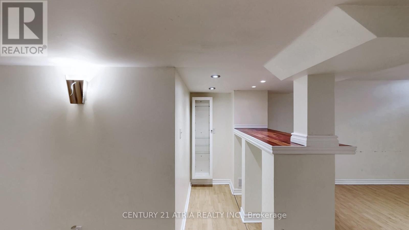 68 Walkview Street, Richmond Hill (Oak Ridges), Ontario  L4E 4H6 - Photo 45 - N12709322