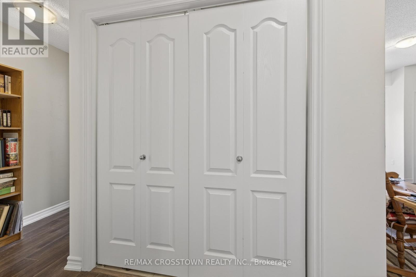 105 - 100 Dean Avenue, Barrie (Painswick South), Ontario  L9J 0H1 - Photo 23 - S12709352