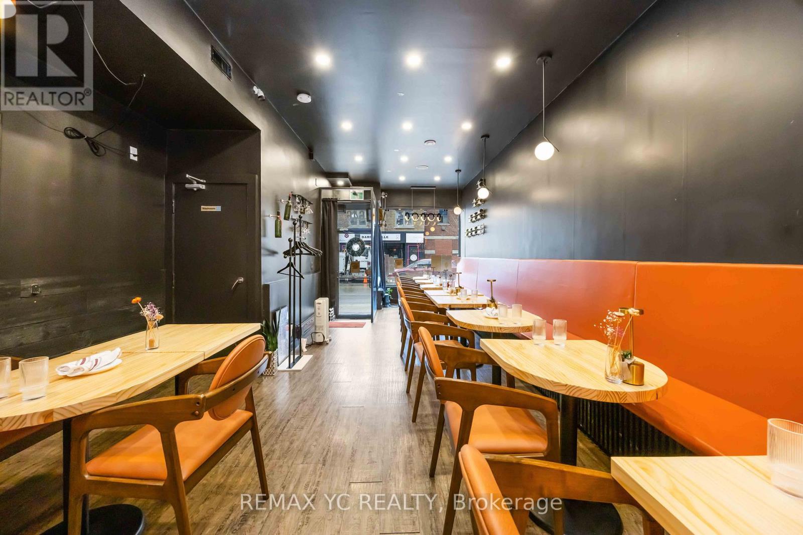 646 Queen Street W, Toronto, Ontario  M6J 1E4 - Photo 4 - C12682926