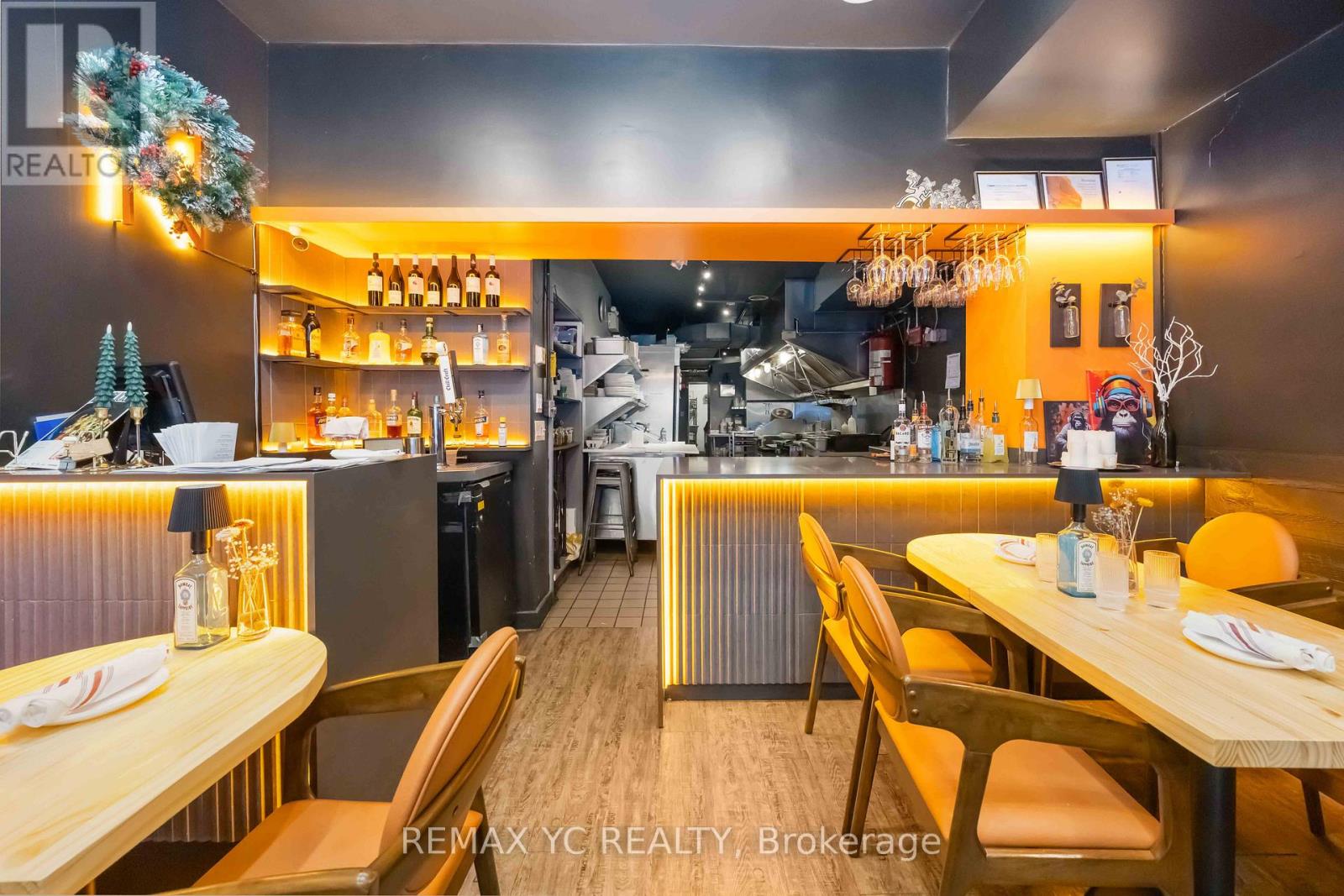 646 Queen Street W, Toronto, Ontario  M6J 1E4 - Photo 6 - C12682926