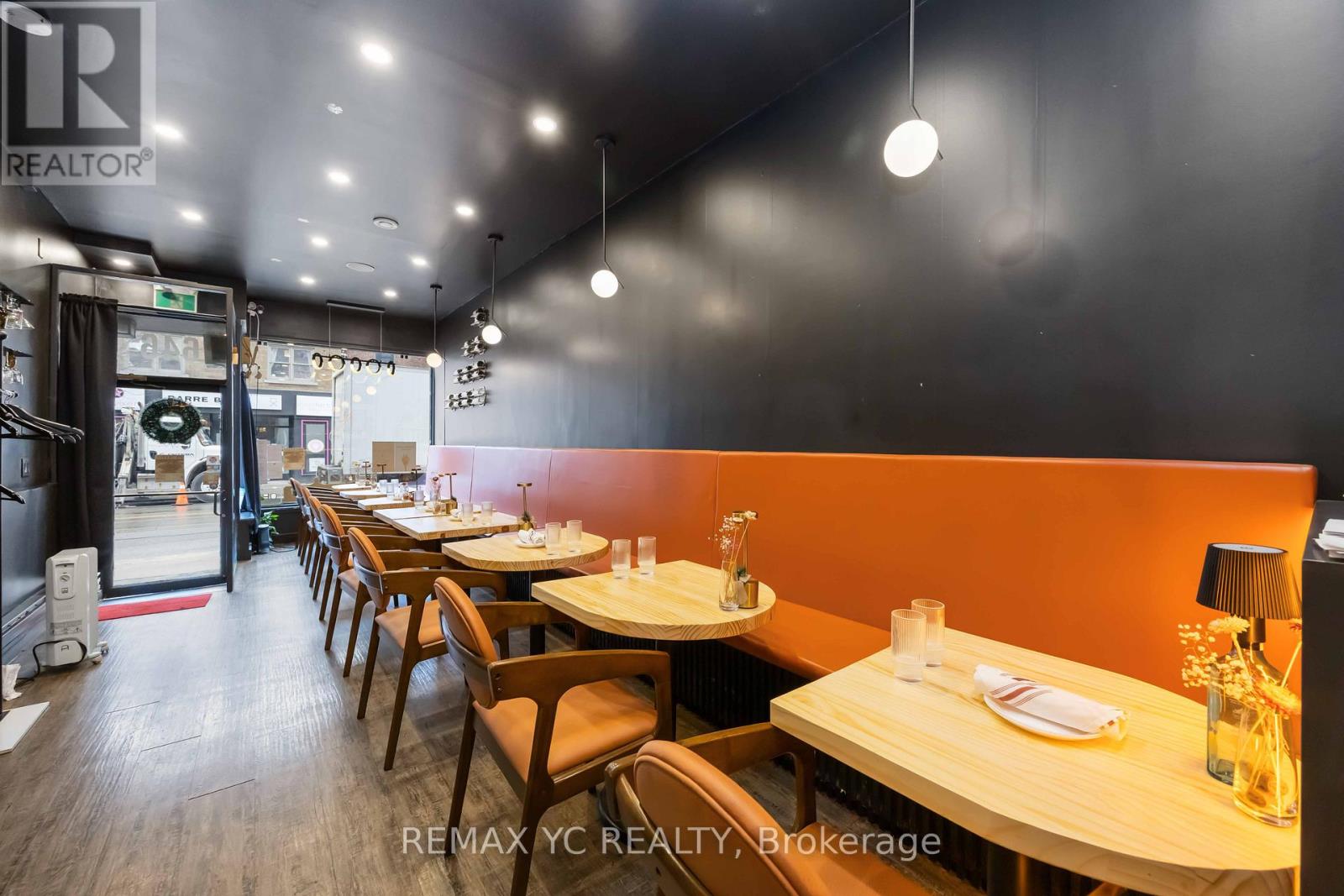 646 Queen Street W, Toronto, Ontario  M6J 1E4 - Photo 5 - C12682926