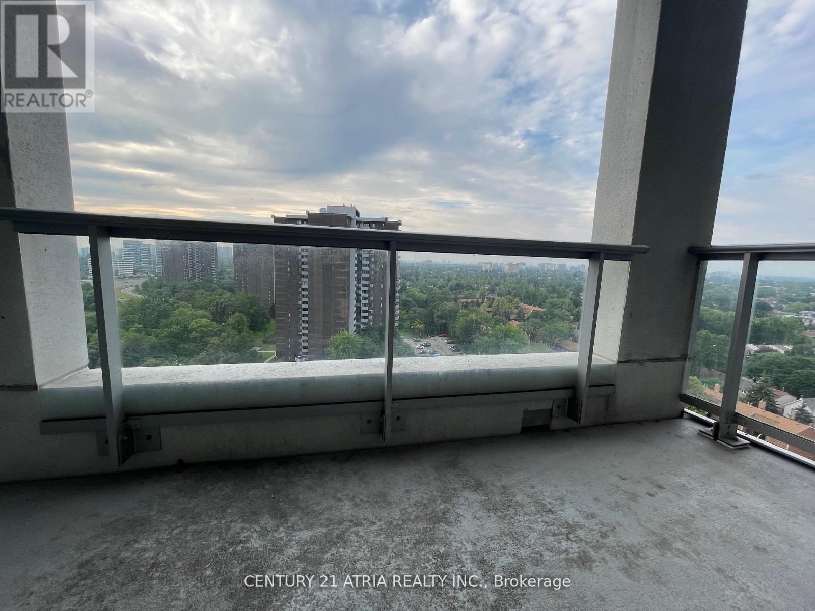 1504 - 30 Herons Hill Way N, Toronto (Henry Farm), Ontario  M2J 0A7 - Photo 9 - C12709298