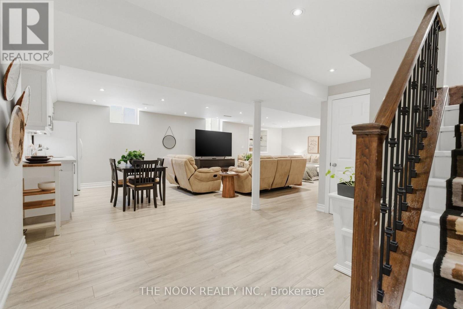 1649 Beaton Way, Pickering (Brock Ridge), Ontario  L1X 1X7 - Photo 27 - E12709220