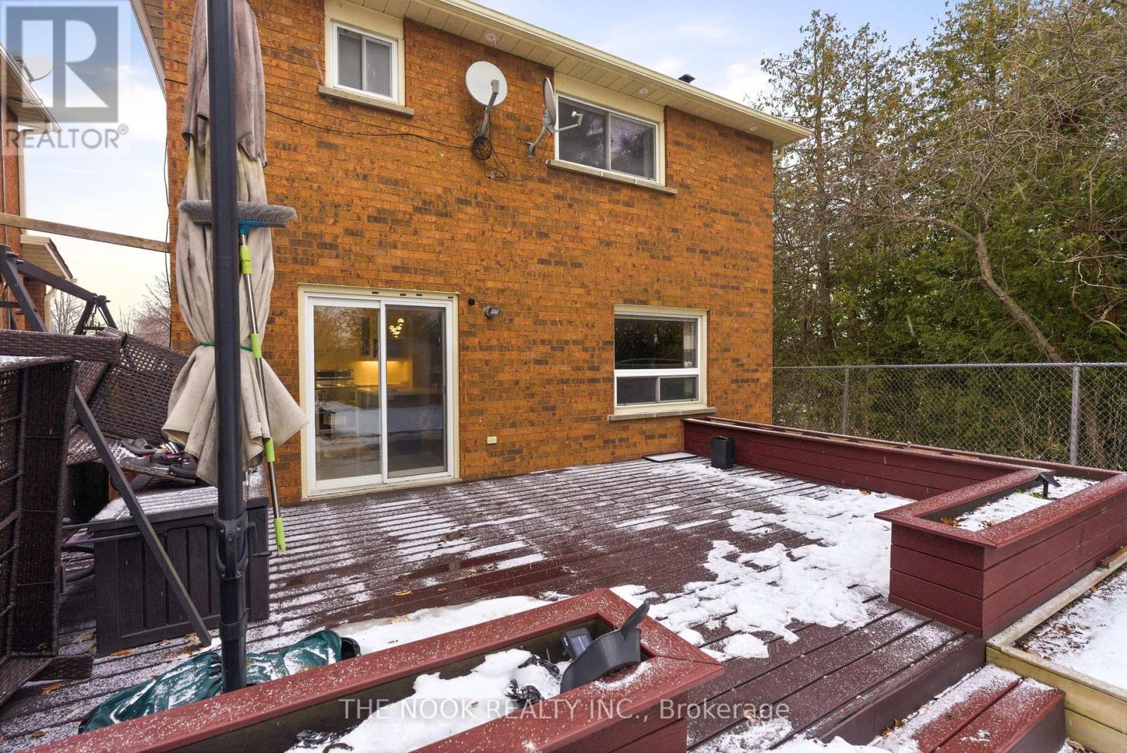 1649 Beaton Way, Pickering (Brock Ridge), Ontario  L1X 1X7 - Photo 40 - E12709220