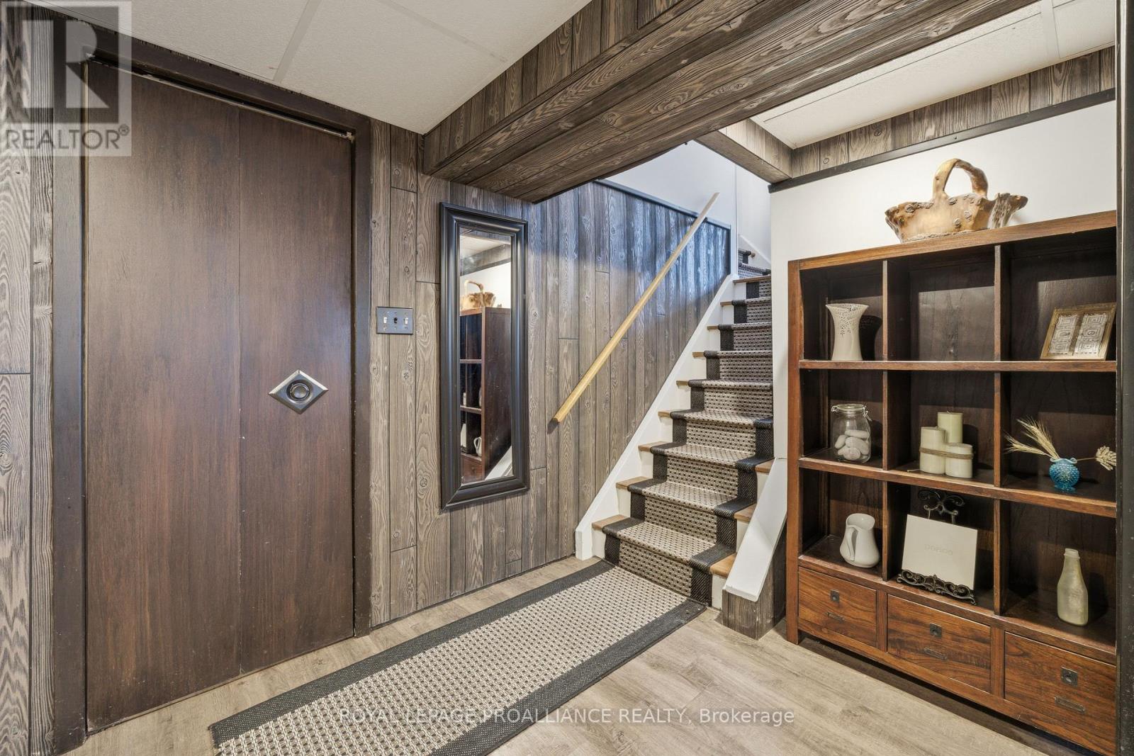 138 Burns Avenue, Quinte West, Ontario  K8R 1G3 - Photo 33 - X12699116