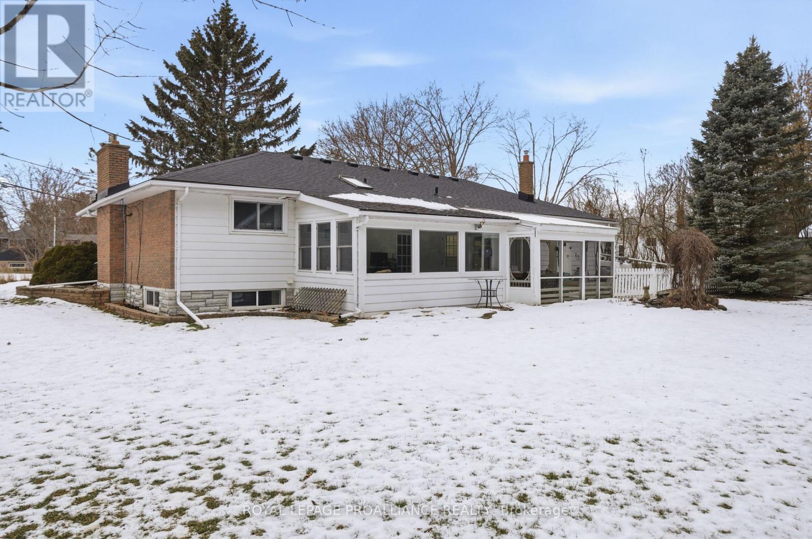 138 Burns Avenue, Quinte West, Ontario  K8R 1G3 - Photo 47 - X12699116