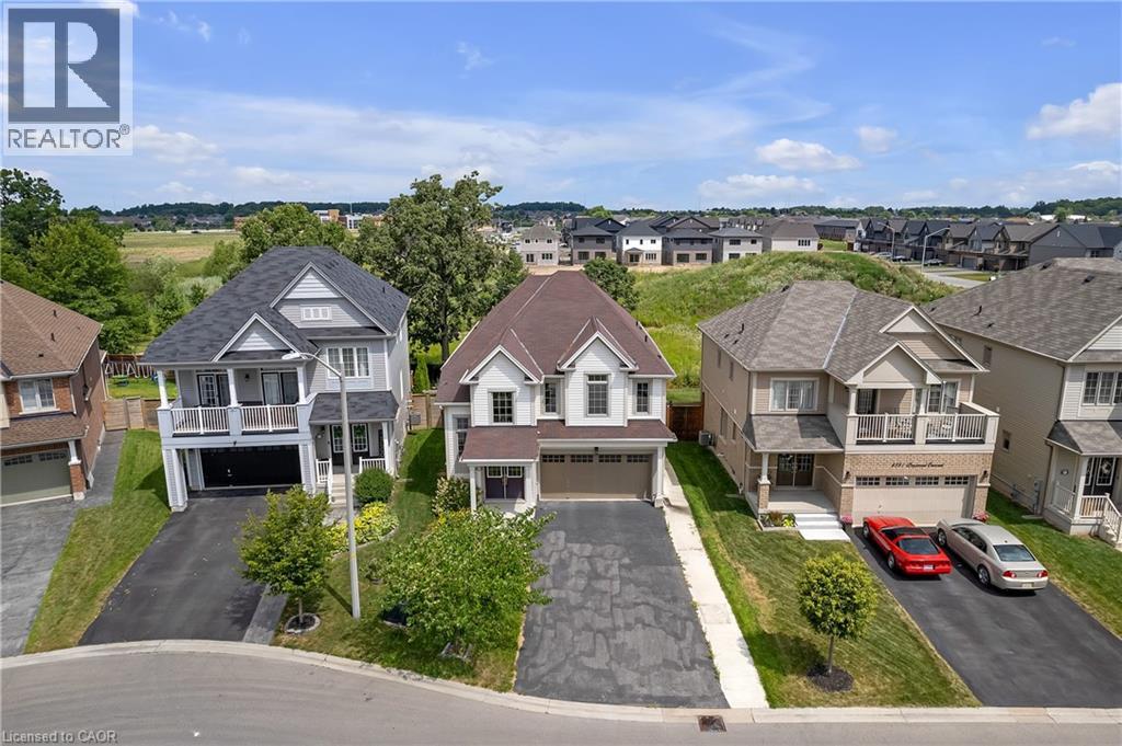 8561 DOGWOOD Crescent, niagara falls, Ontario