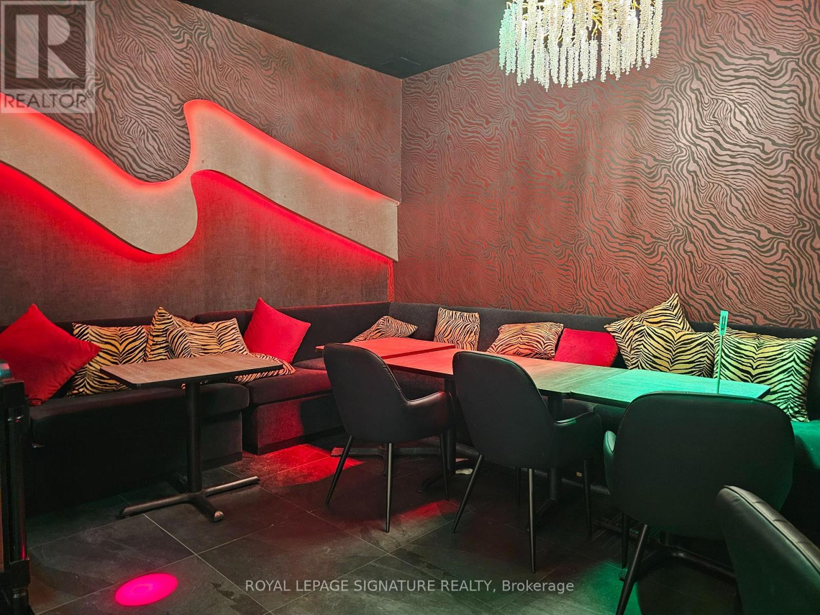 Unit2 - 5835 Dixie Road, Mississauga (Northeast), Ontario  L4W 4V7 - Photo 21 - W12709102