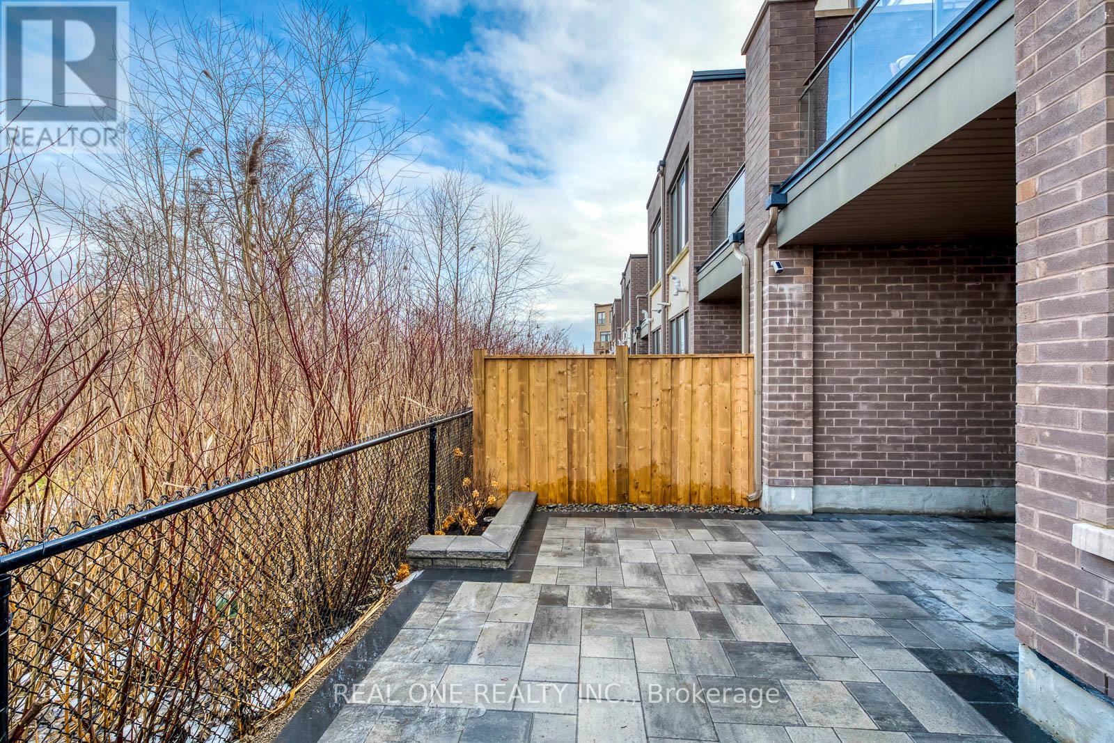 225 Fowley Drive, Oakville (Go Glenorchy), Ontario  L6H 0P4 - Photo 46 - W12709120