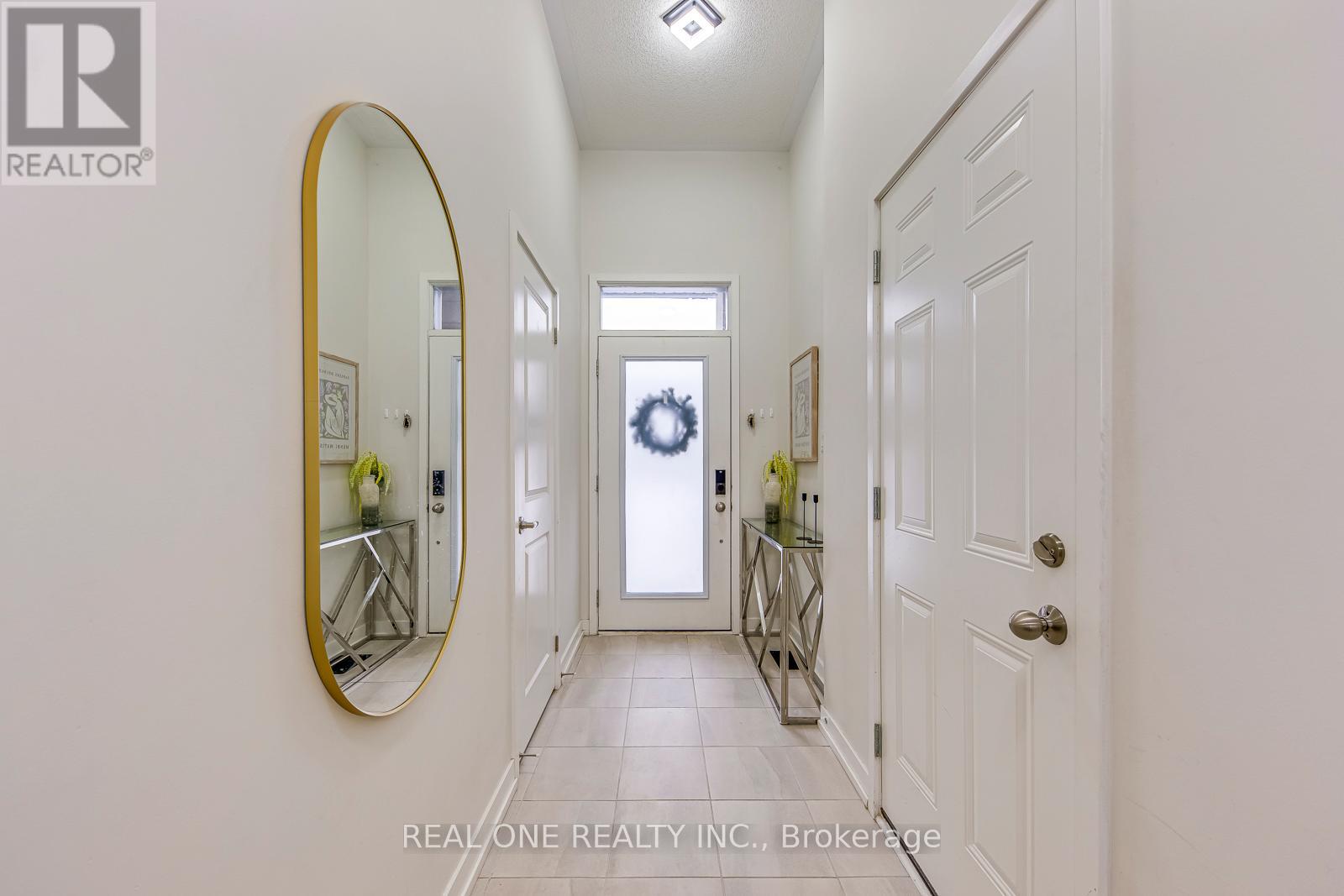 225 Fowley Drive, Oakville (Go Glenorchy), Ontario  L6H 0P4 - Photo 5 - W12709120