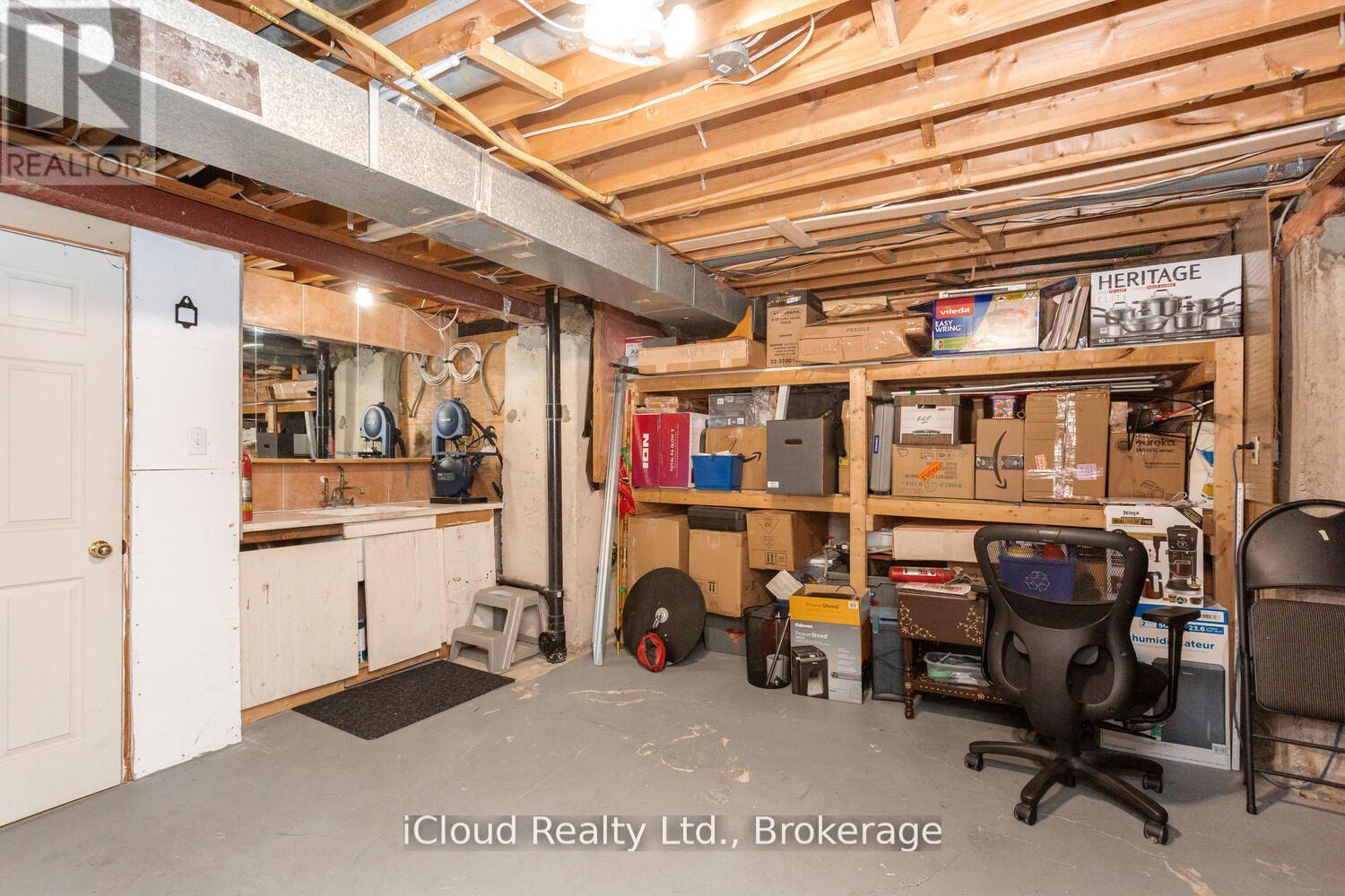 12 Neville Crescent, Brampton (Westgate), Ontario  L6S 5L1 - Photo 47 - W12709144