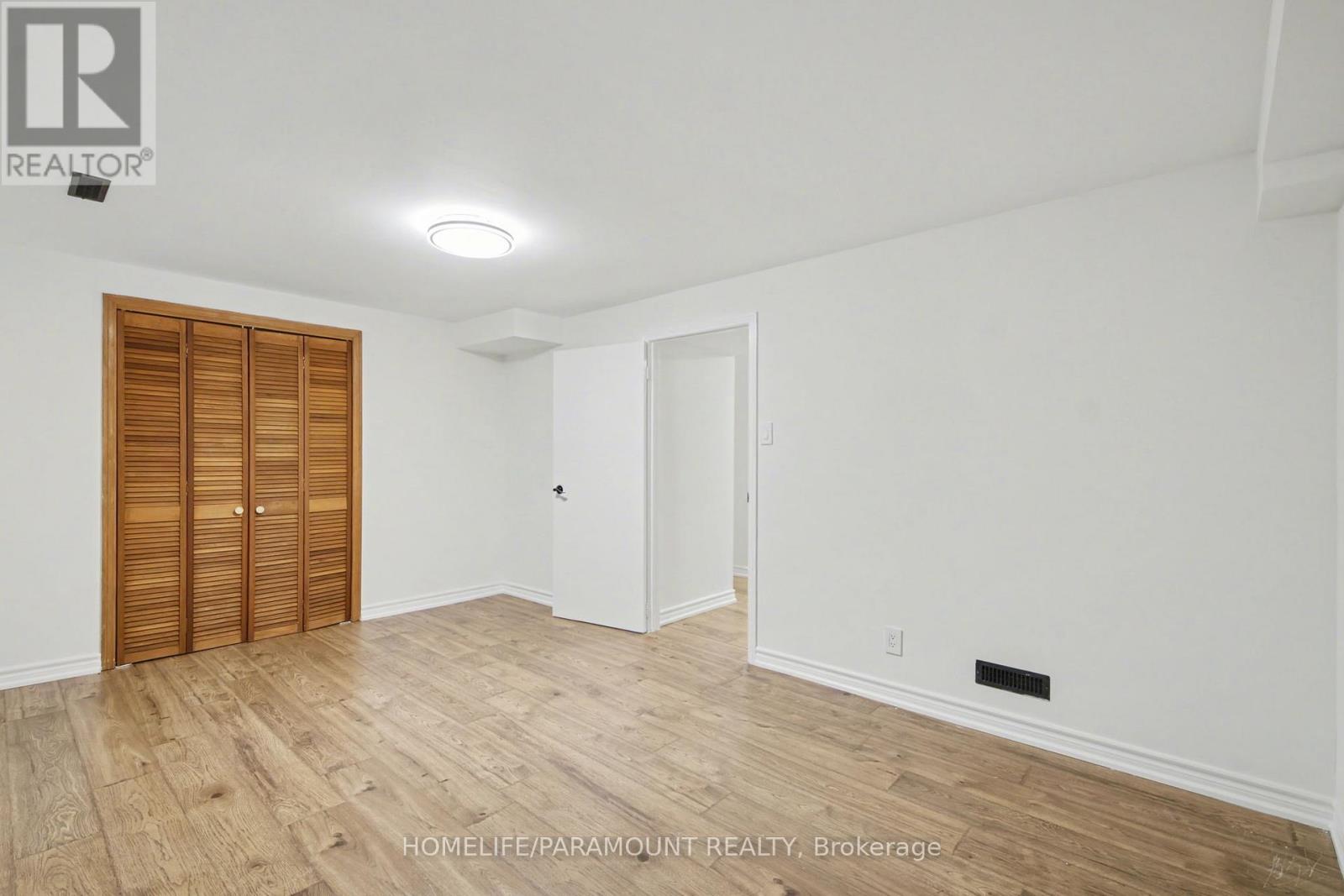 Basement - 1482 Queensbury Crescent N, Oakville (Cp College Park), Ontario  L6H 4G4 - Photo 10 - W12709162