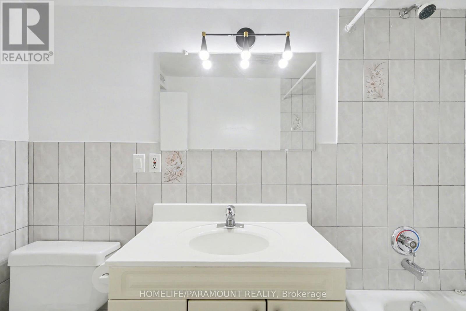 Basement - 1482 Queensbury Crescent N, Oakville (Cp College Park), Ontario  L6H 4G4 - Photo 22 - W12709162