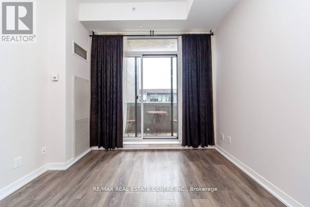 401 - 1284 Guelph Line, Burlington (Mountainside), Ontario  L7P 2S9 - Photo 6 - W12709182