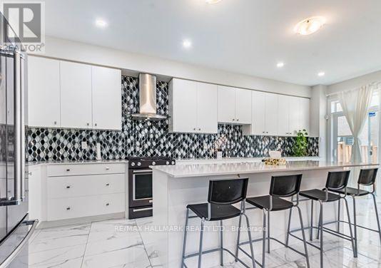 51 Dolobram Terrace, Brampton (Northwest Brampton), Ontario  L7A 4Y3 - Photo 12 - W12709214