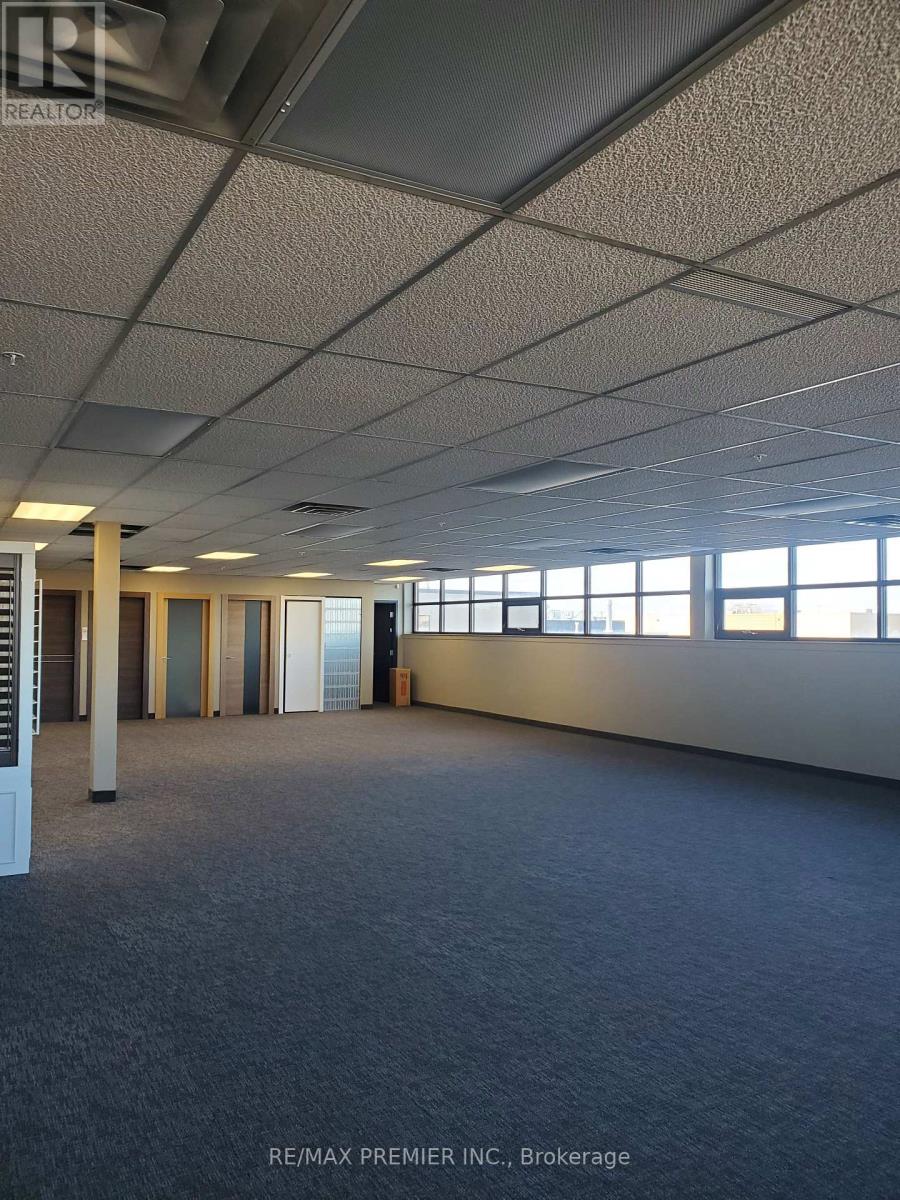 3 - 54 Samor Road, Toronto (Yorkdale-Glen Park), Ontario  M6A 1J6 - Photo 13 - W12709260