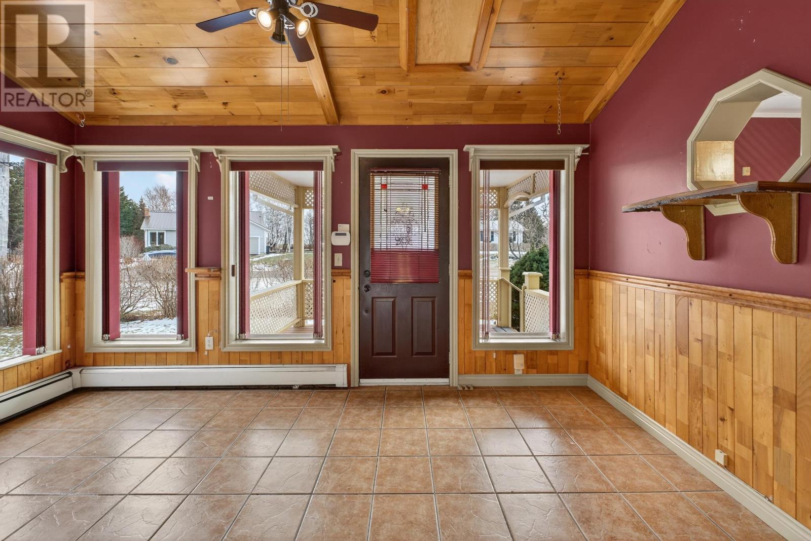 40 Highview Road, Summerside, Prince Edward Island  C1N 4J9 - Photo 12 - 202601073