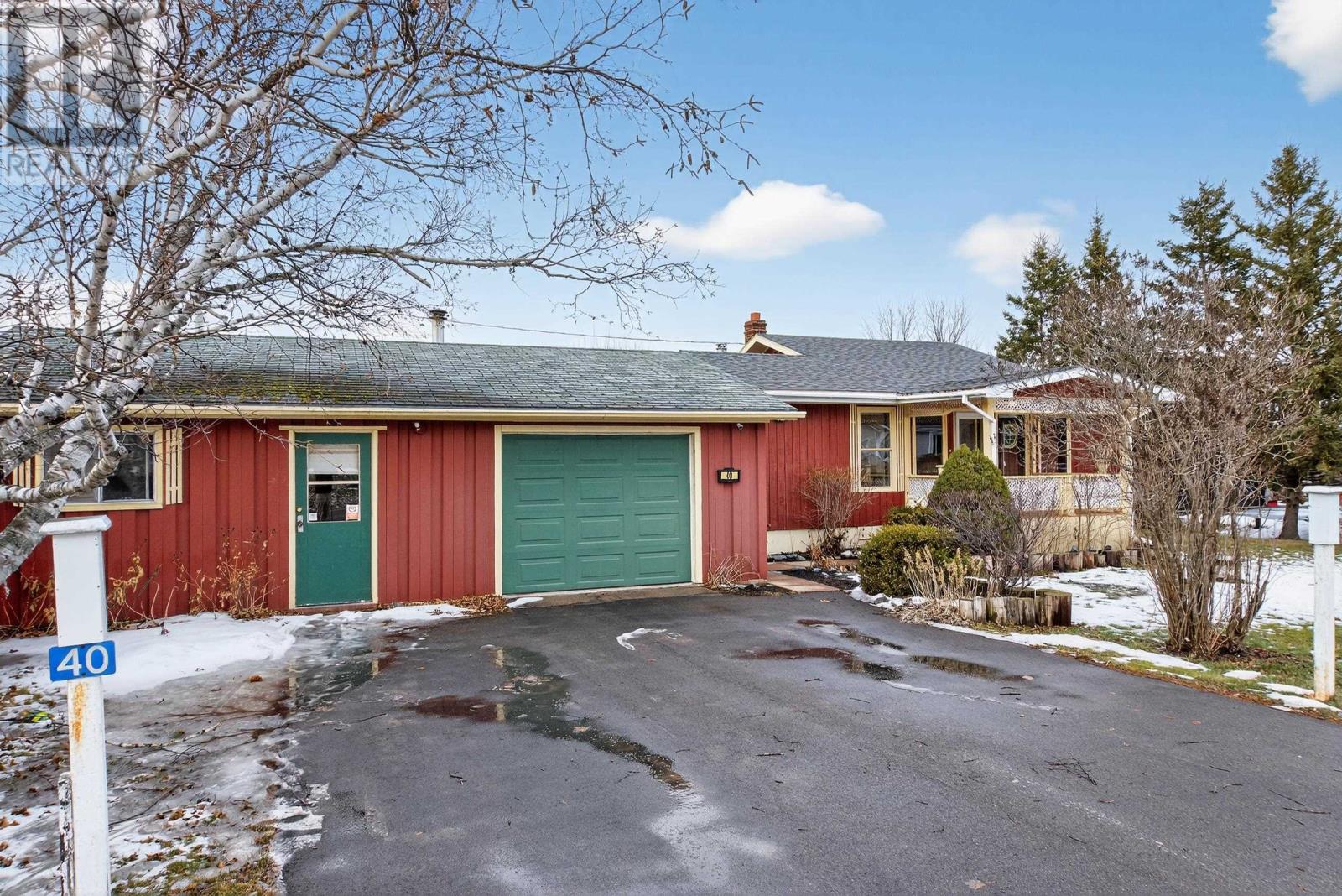 40 Highview Road, Summerside, Prince Edward Island  C1N 4J9 - Photo 4 - 202601073