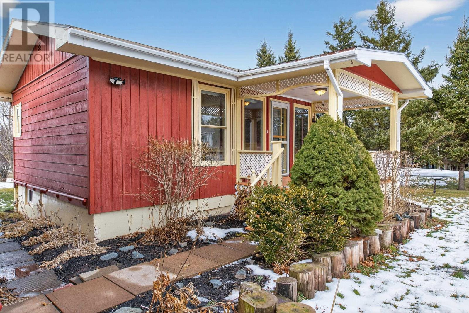 40 Highview Road, Summerside, Prince Edward Island  C1N 4J9 - Photo 8 - 202601073