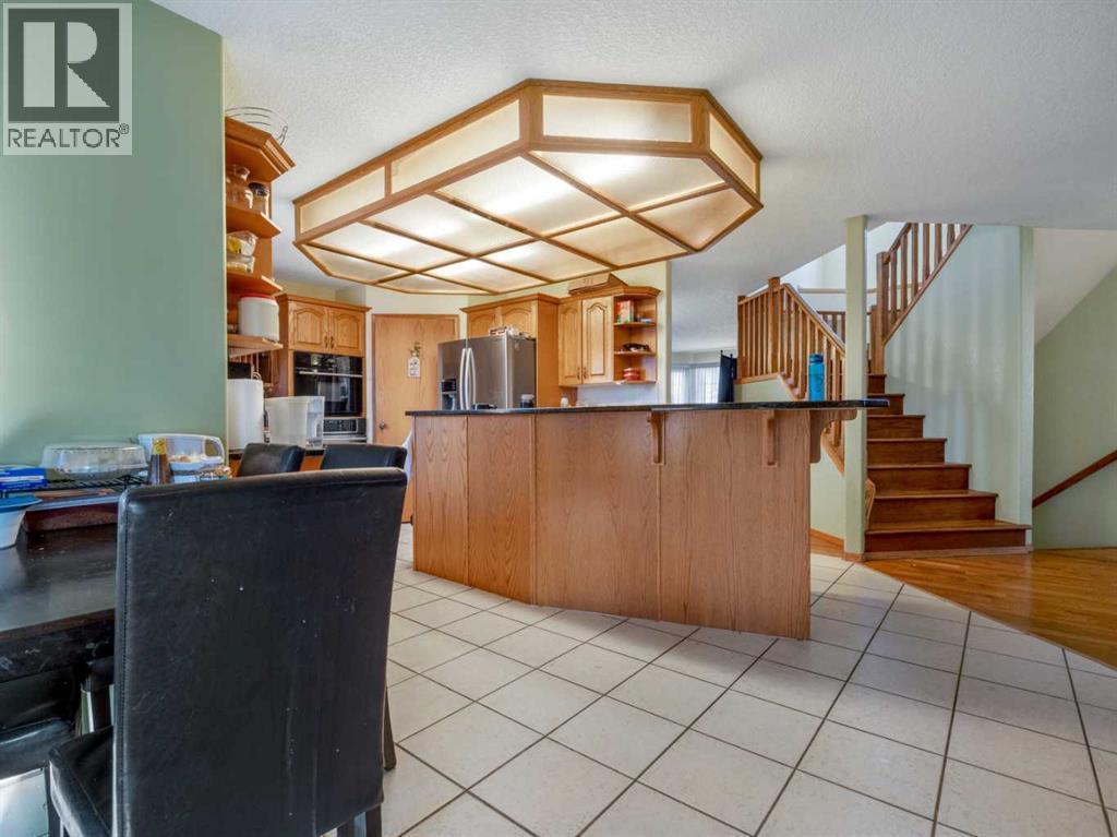 10 Fairmont Crescent S, Lethbridge, Alberta  T1K 7G3 - Photo 11 - A2279053