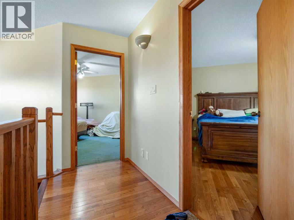 10 Fairmont Crescent S, Lethbridge, Alberta  T1K 7G3 - Photo 18 - A2279053