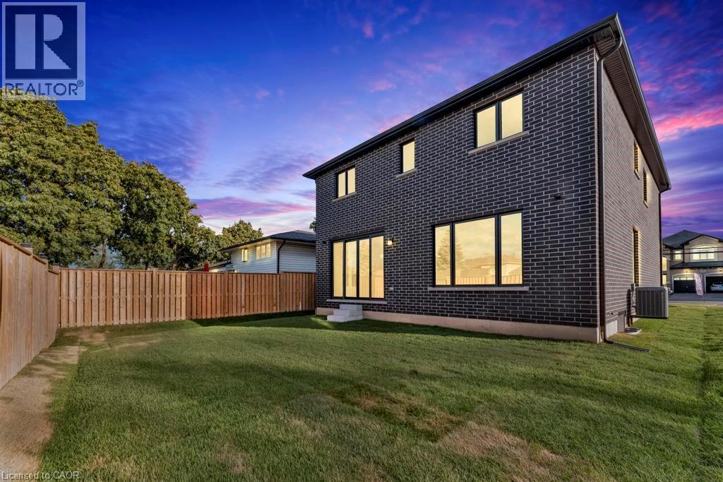 1313 Baseline Road, Stoney Creek, Ontario  L8E 5G1 - Photo 28 - 40795667