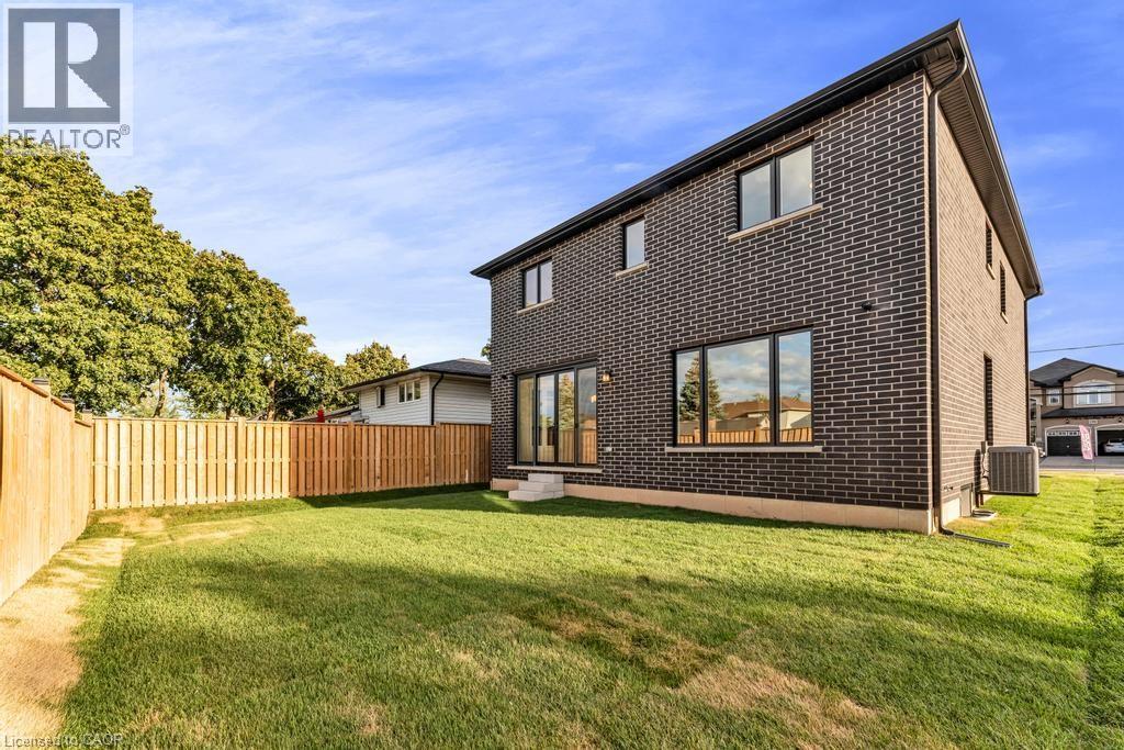 1313 Baseline Road, Stoney Creek, Ontario  L8E 5G1 - Photo 30 - 40795667