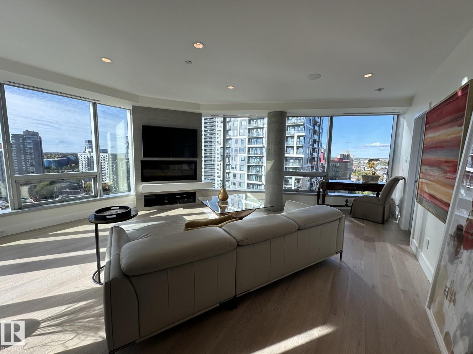 #1403 11969 Jasper Av Nw, Edmonton, Alberta  T5K 0P1 - Photo 14 - E4470362