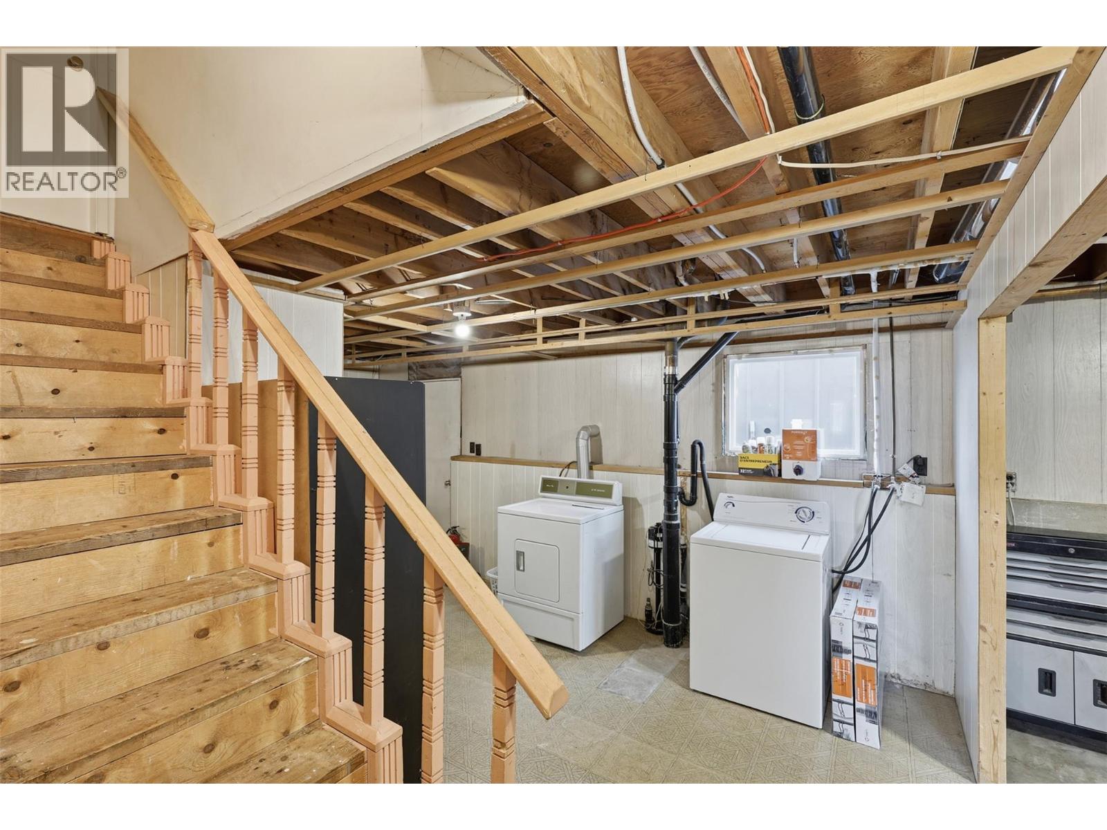 1009 Calmar Place, Kamloops, British Columbia  V2B 4T2 - Photo 31 - 10372643