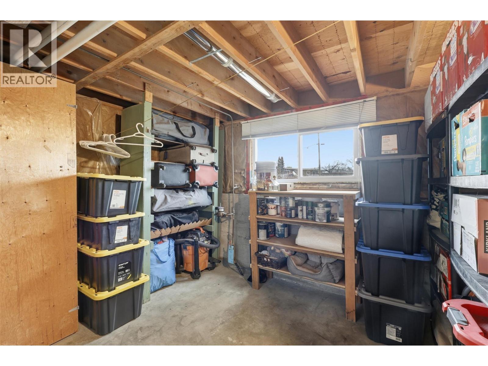 1009 Calmar Place, Kamloops, British Columbia  V2B 4T2 - Photo 37 - 10372643