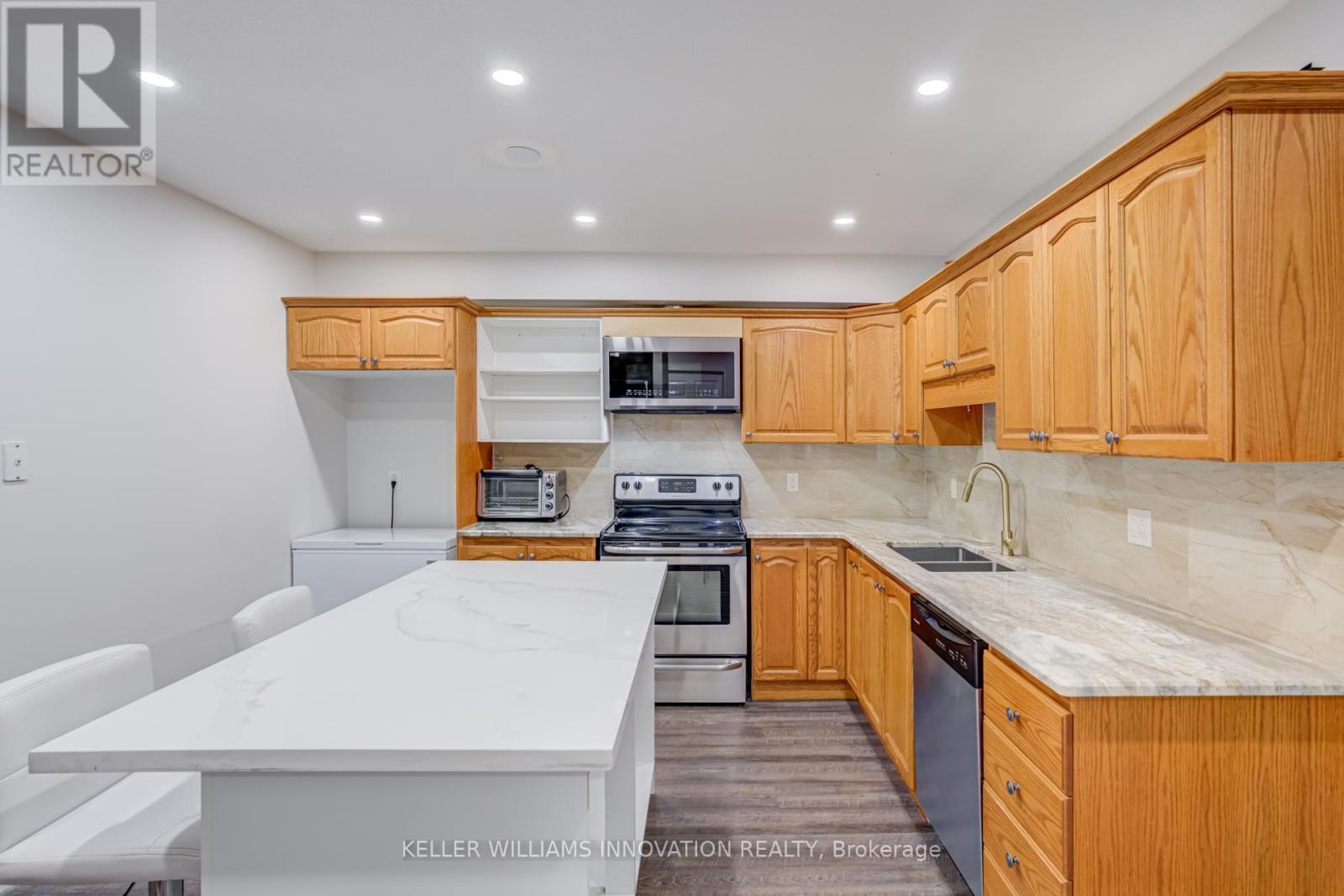 401 - 1522 KING STREET E, Kitchener, Ontario