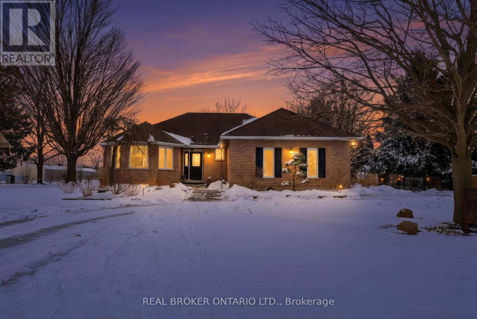 270 TALBOT STREET, Norfolk, Ontario