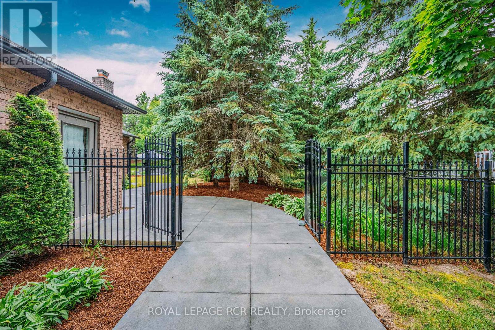 35 Hawthorne Road, Mono, Ontario  L9W 6G6 - Photo 22 - X12709178