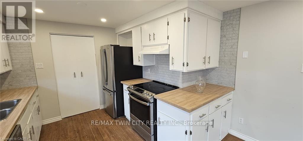 8 Roseneath Crescent, Kitchener, Ontario  N2E 1V9 - Photo 8 - X12709186