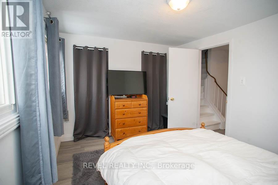 B - 496 Grey Street, Brantford, Ontario  N3S 7L4 - Photo 14 - X12709316