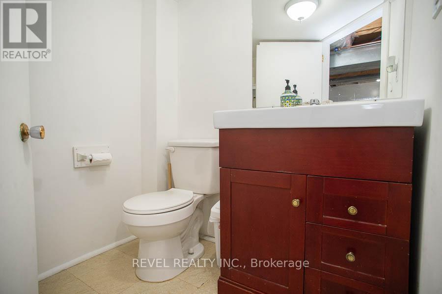 B - 496 Grey Street, Brantford, Ontario  N3S 7L4 - Photo 22 - X12709316