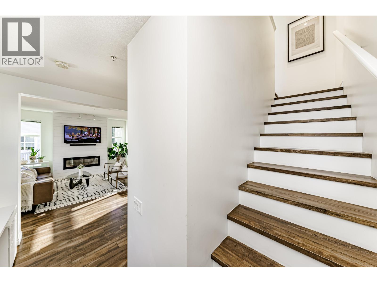 1101 11295 Pazarena Place, Maple Ridge, British Columbia  V2X 4K9 - Photo 18 - R3079523