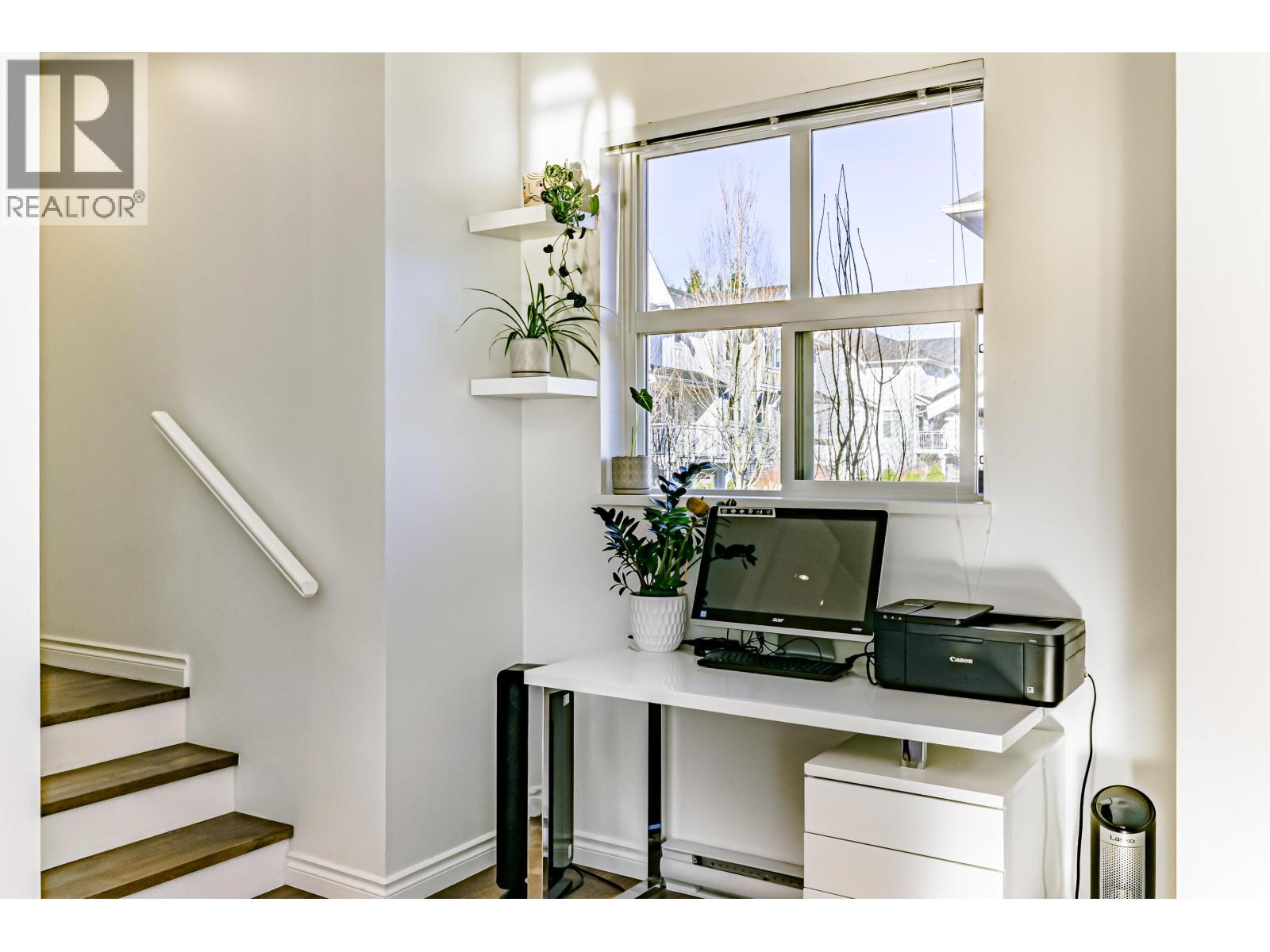 1101 11295 Pazarena Place, Maple Ridge, British Columbia  V2X 4K9 - Photo 17 - R3079523