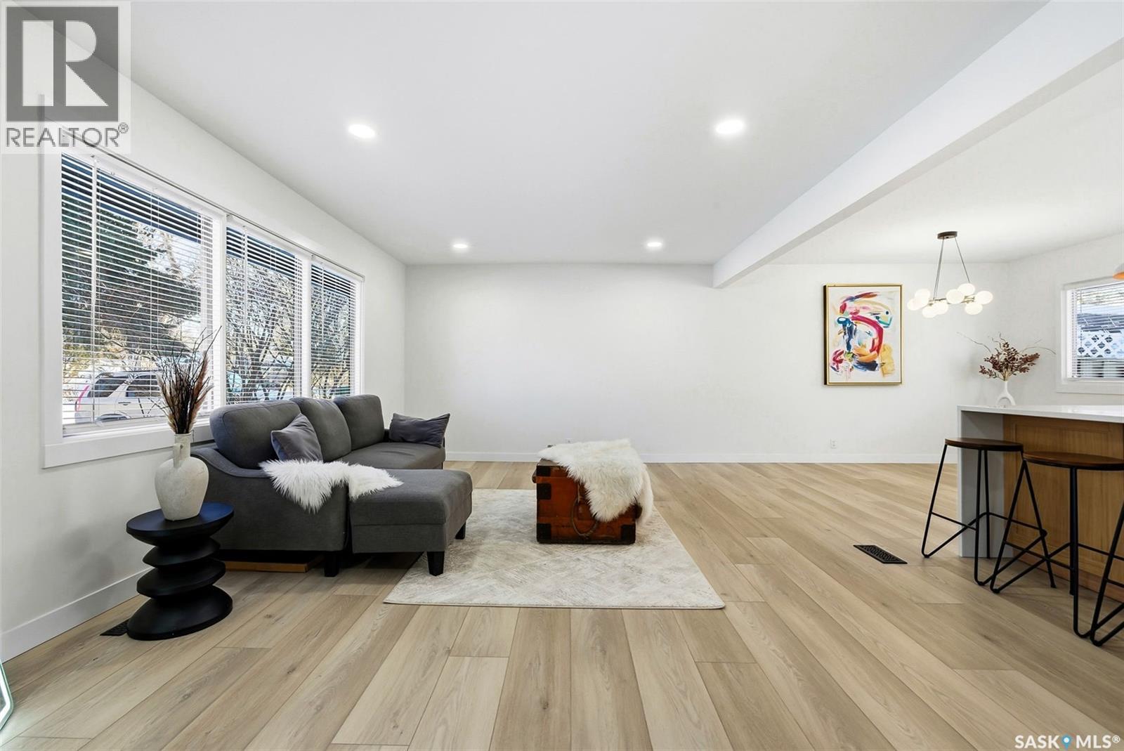 96 Bobolink Bay, Regina, Saskatchewan  S4S 4K1 - Photo 5 - SK027040