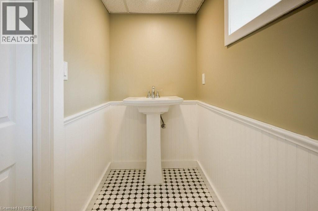 460 King Edward Street, Paris, Ontario  N3L 3E3 - Photo 21 - 40799443