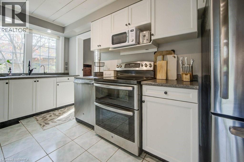 460 King Edward Street, Paris, Ontario  N3L 3E3 - Photo 9 - 40799443