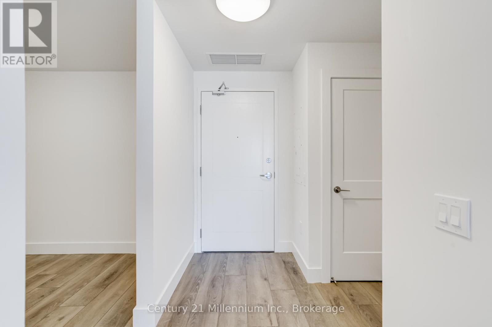 519 - 4 Kimberly Lane, Collingwood, Ontario  L9Y 1E4 - Photo 6 - S12698742