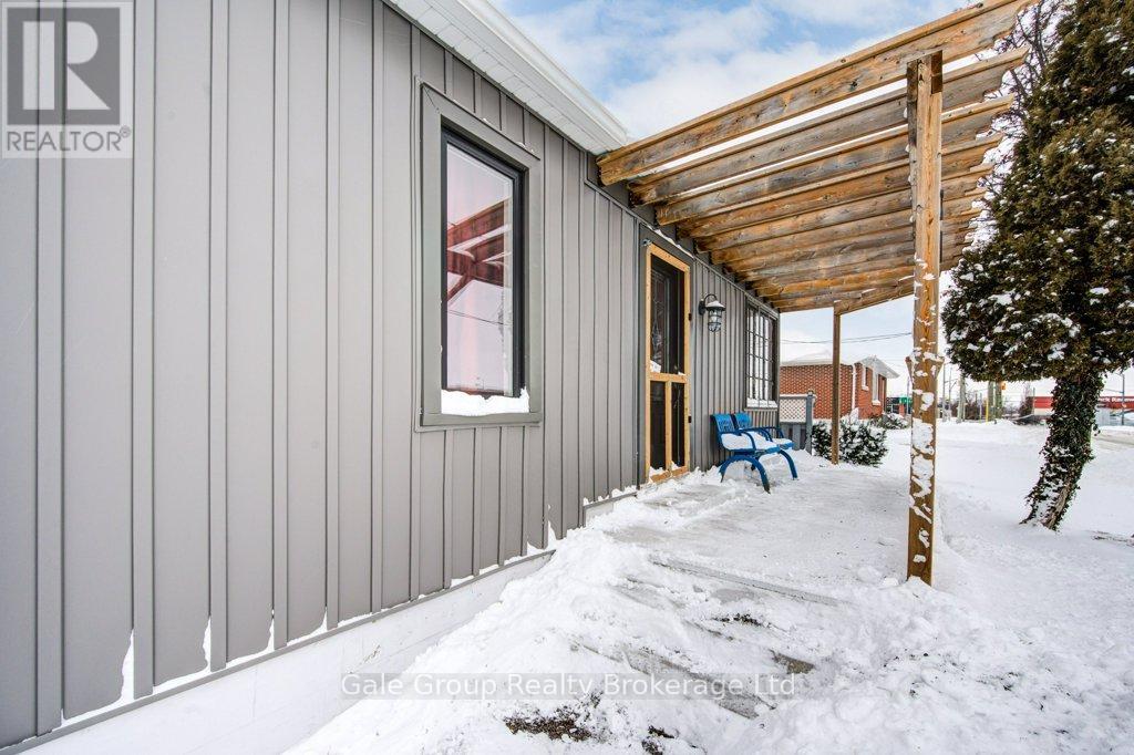 20 Teeple Street, Woodstock, Ontario  N4S 3Y7 - Photo 3 - X12709366