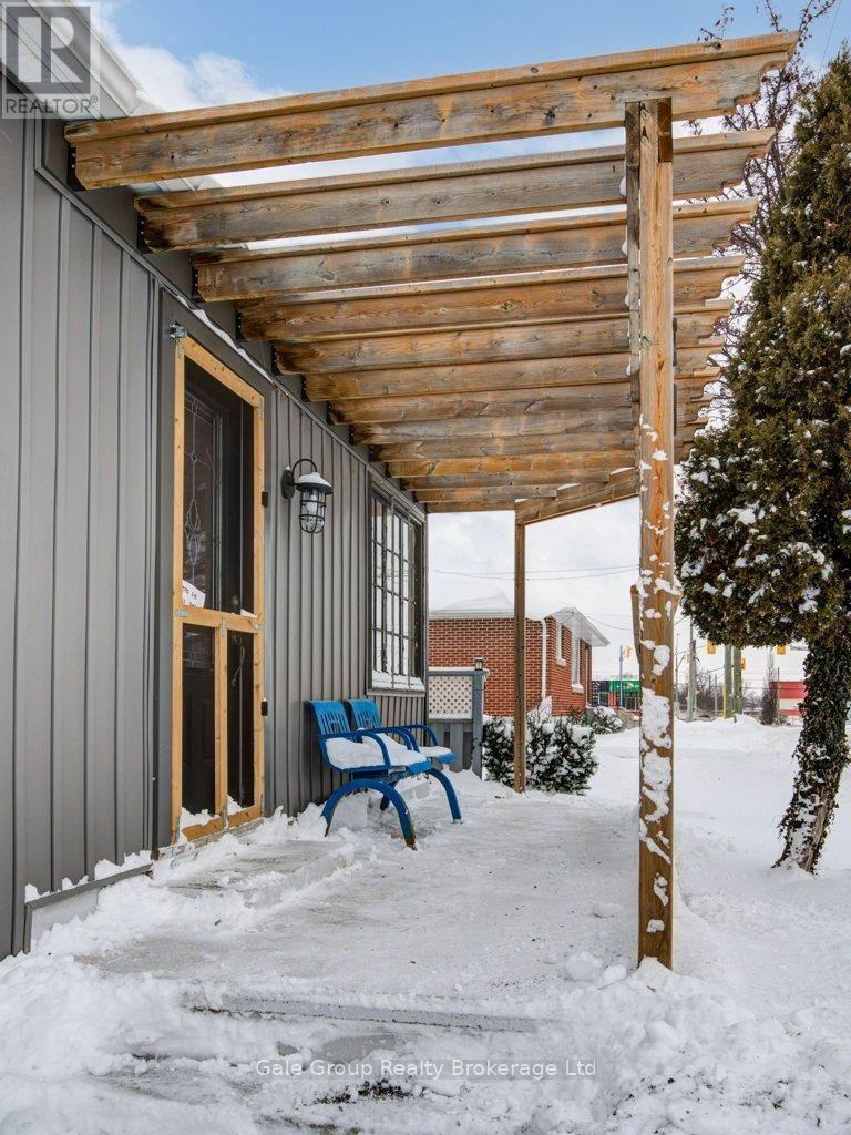 20 Teeple Street, Woodstock, Ontario  N4S 3Y7 - Photo 4 - X12709366