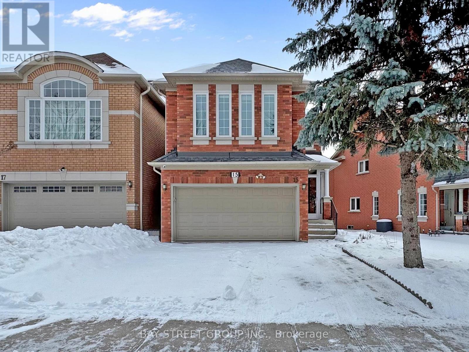 15 FUTURA AVENUE, richmond hill (rouge woods), Ontario